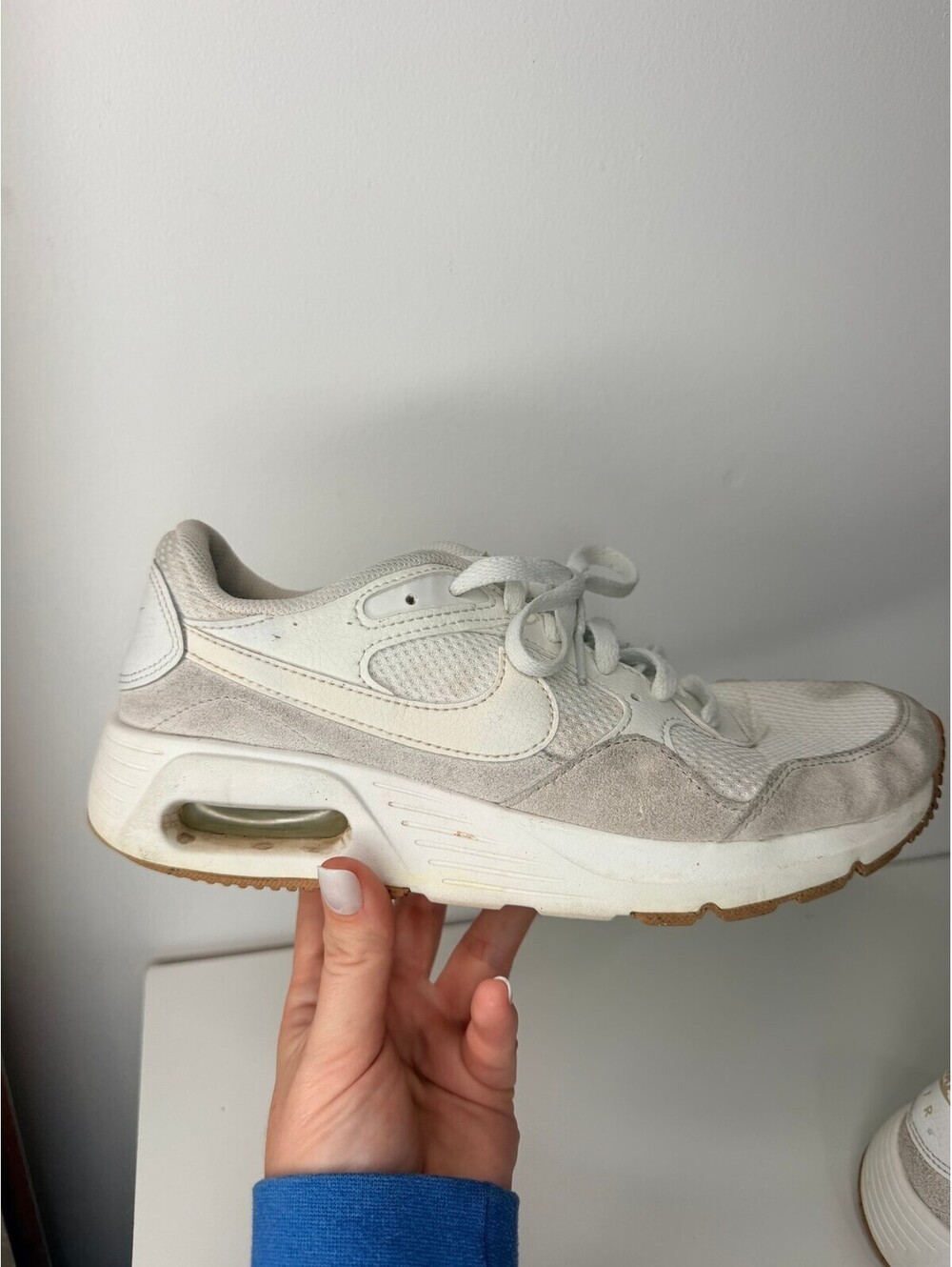 Nike Air Max SC sneakers in white and tan women's size 8.5